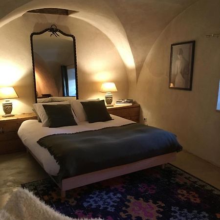La Suite Lou Le Noyer  Bagian luar foto