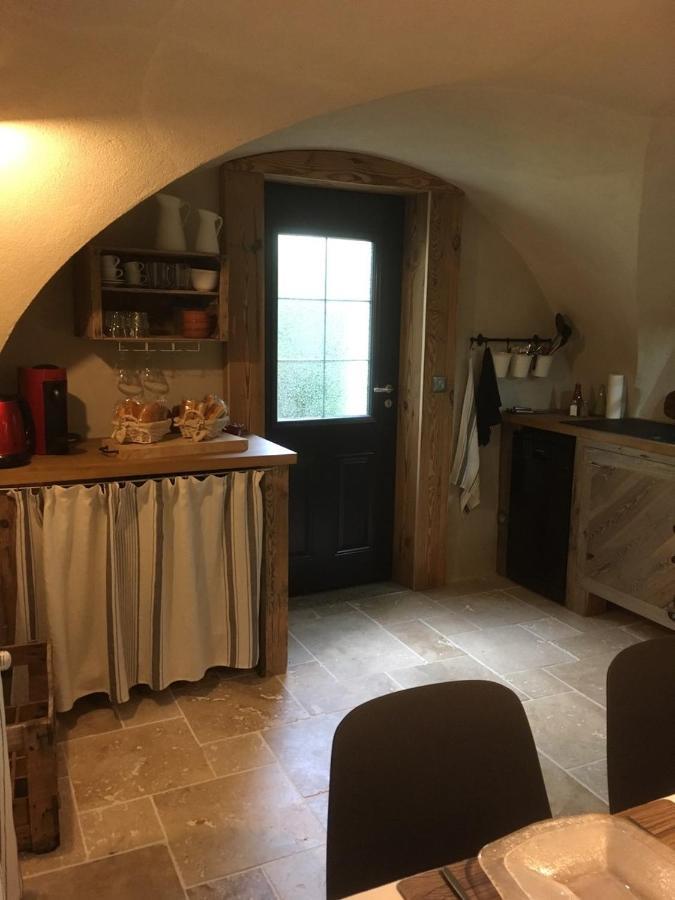 La Suite Lou Le Noyer  Bagian luar foto